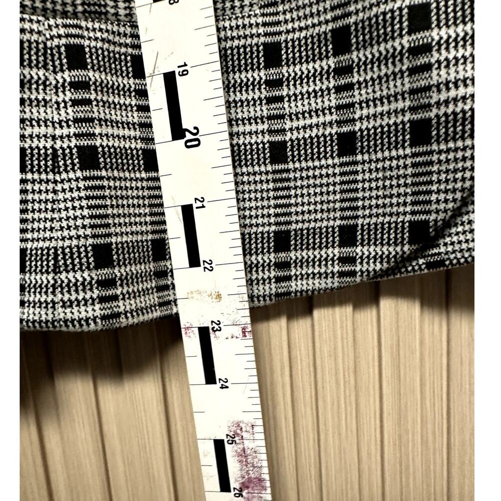 Amanda + Chelsea Plaid One-Button Blazer Size L - Picture 6 of 6
